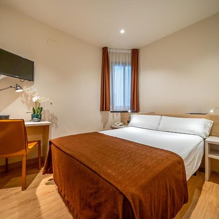 Hotel Glories Barcelona Eksteriør billede