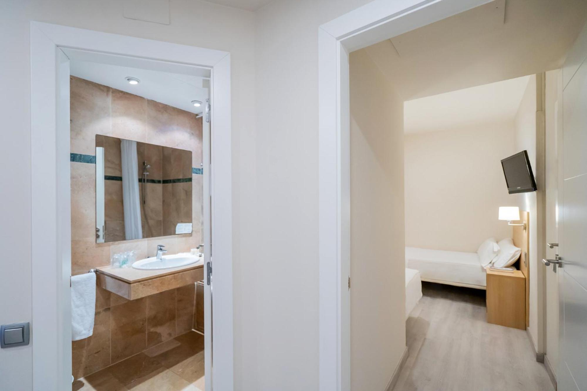 Hotel Glories Barcelona Eksteriør billede